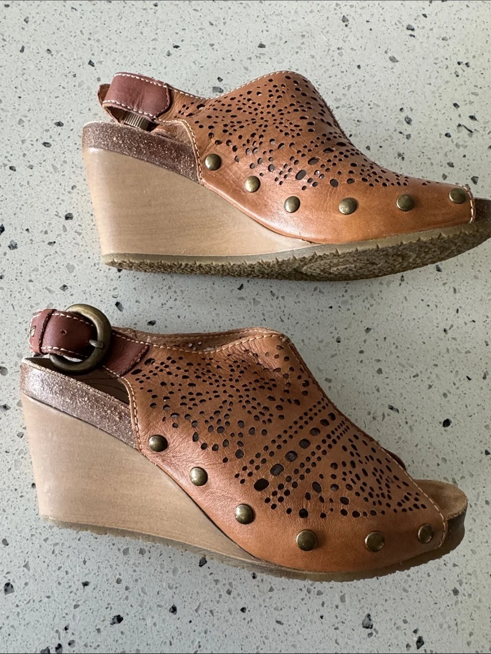 PIKOLINOS Brown Perforated Leather Wedge Sandals Boho Casual Comfortable Size 36